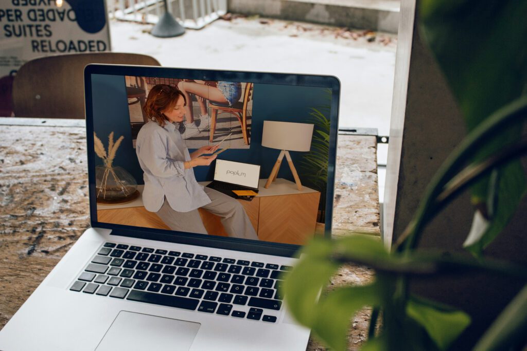 Contactez votre graphiste en Seine-et-Marne pour un accompagnement sur-mesure en communication visuelle